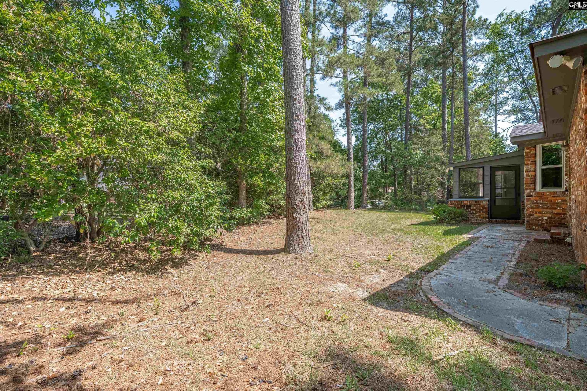 201 Milway Road  Photo 21