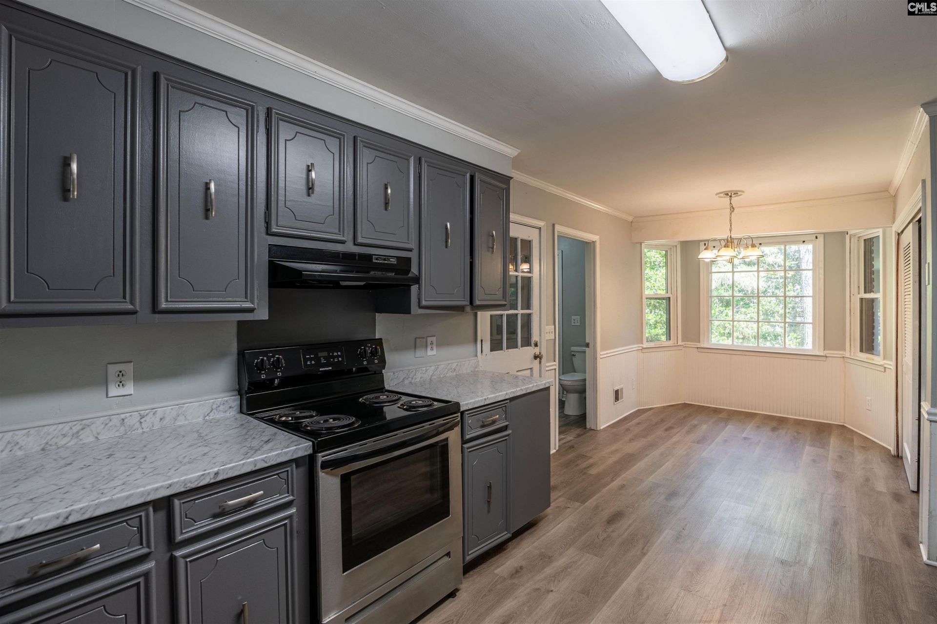 201 Milway Road  Photo 8