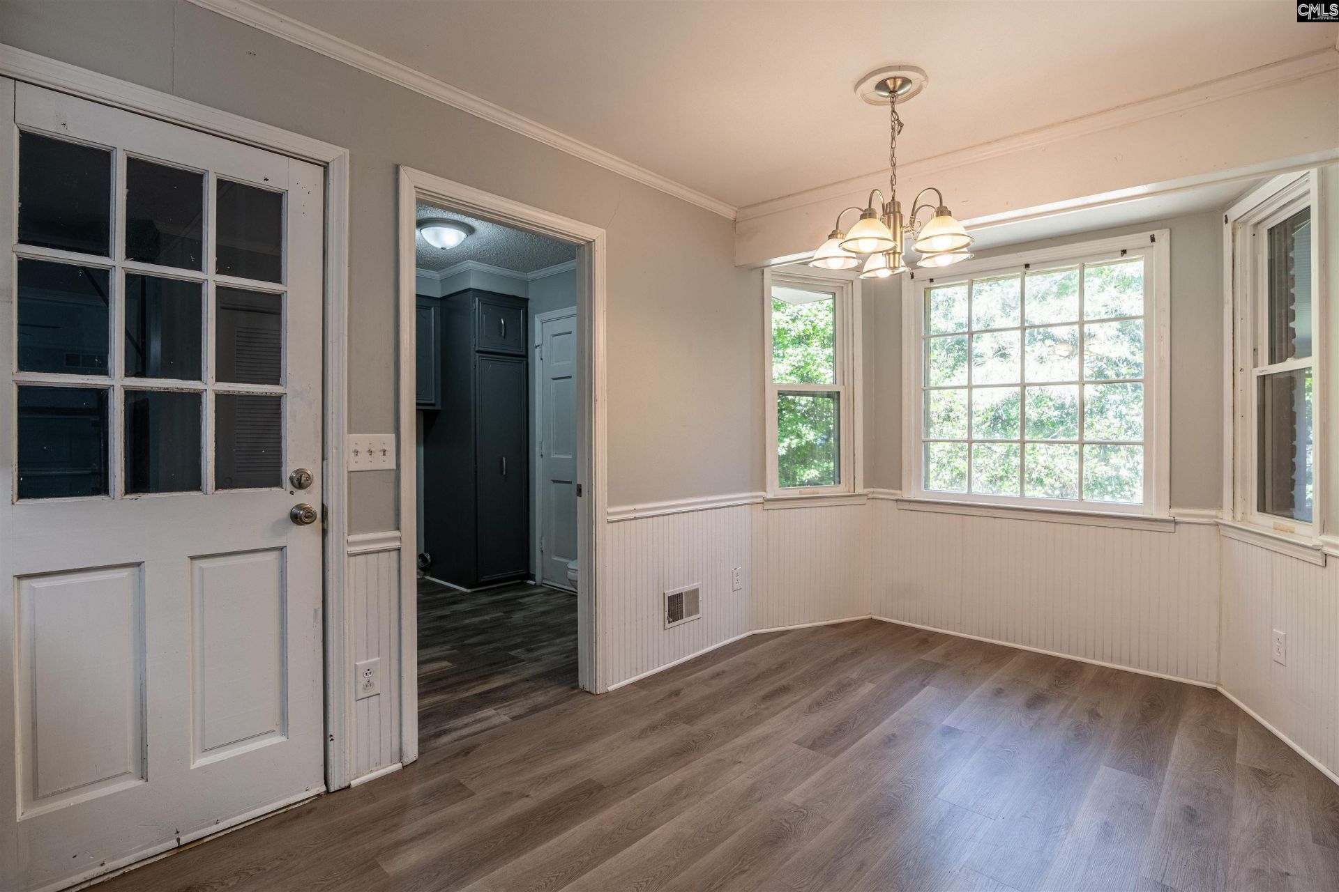 201 Milway Road  Photo 9