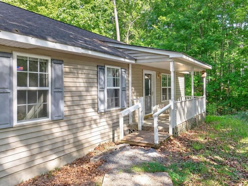 738 Jefferson Dr , Palmyra, VA 22963 Main Photo