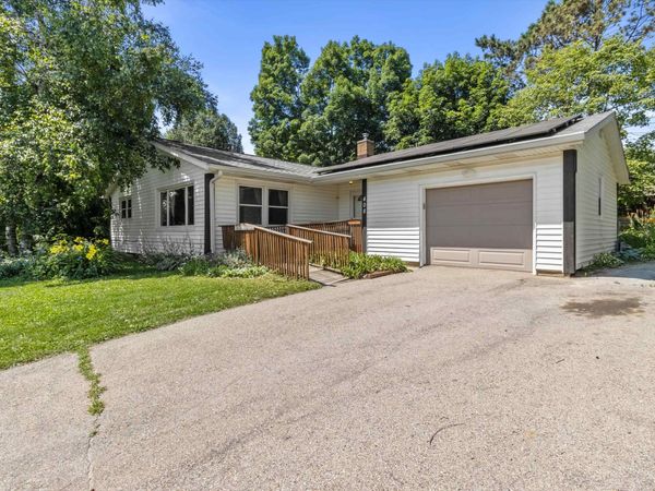 408 Sethne Court, Monona, WI 53716