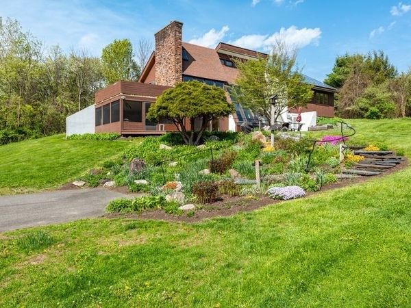 400 Middle St, Amherst, MA 01002