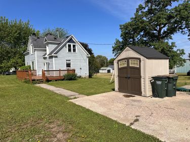 111 4th Street S, Grove City, MN 56243