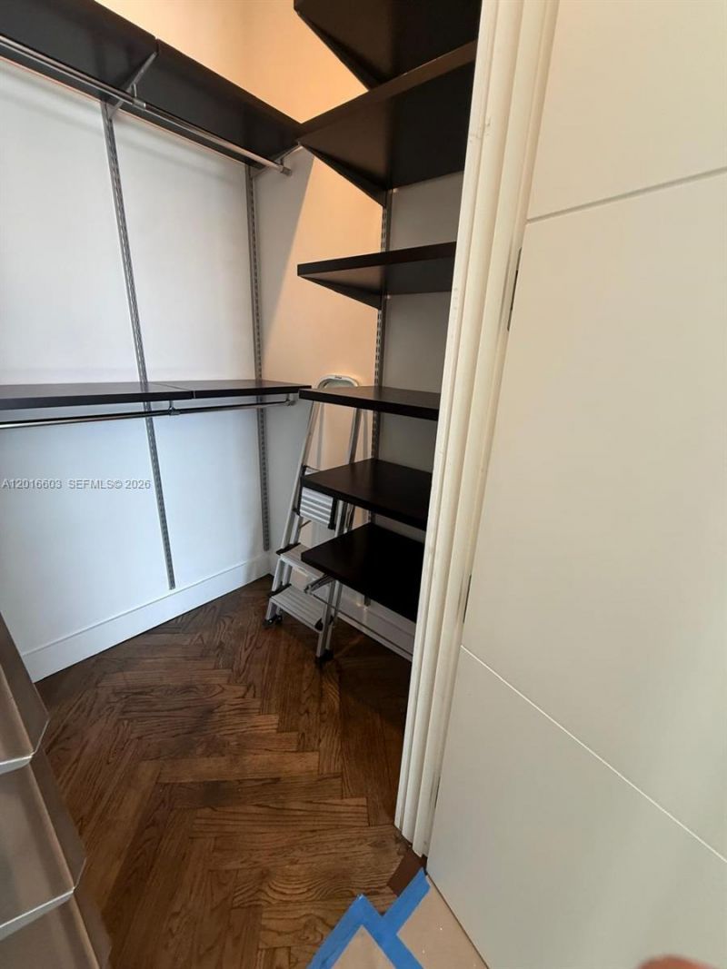 2001 Meridian Ave , Unit 523, Miami Beach, FL 33139 Photo