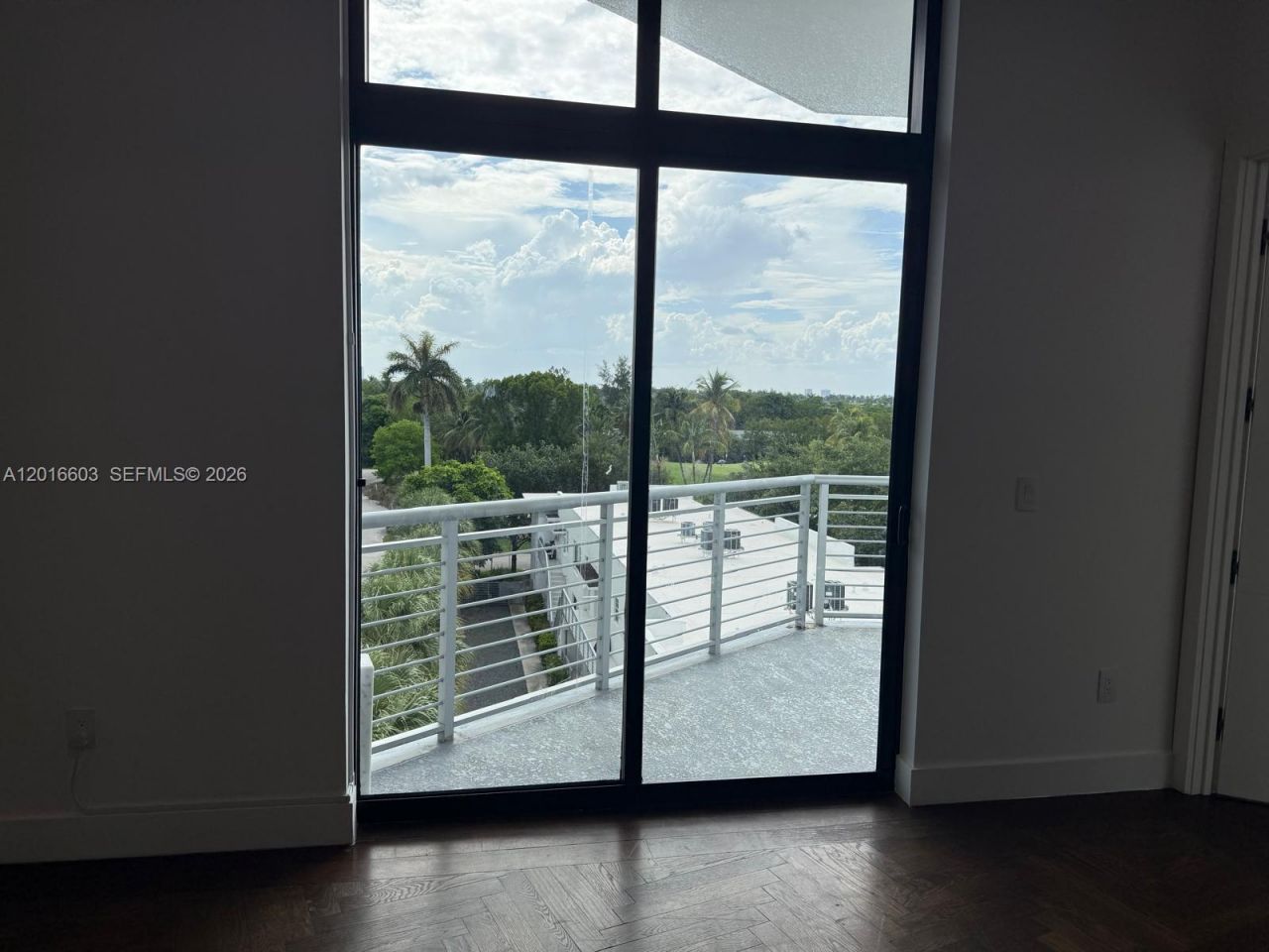 2001 Meridian Ave , Unit 523, Miami Beach, FL 33139 Photo