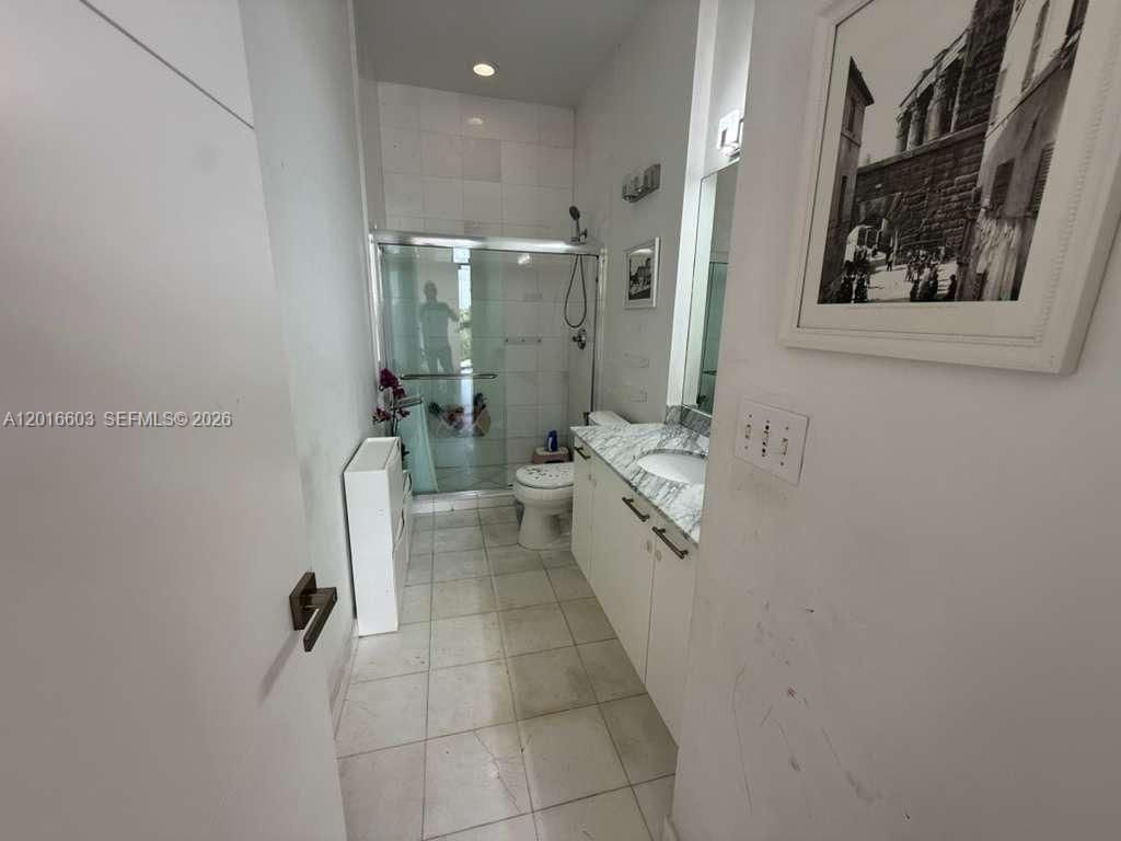 2001 Meridian Ave , Unit 523, Miami Beach, FL 33139 Photo
