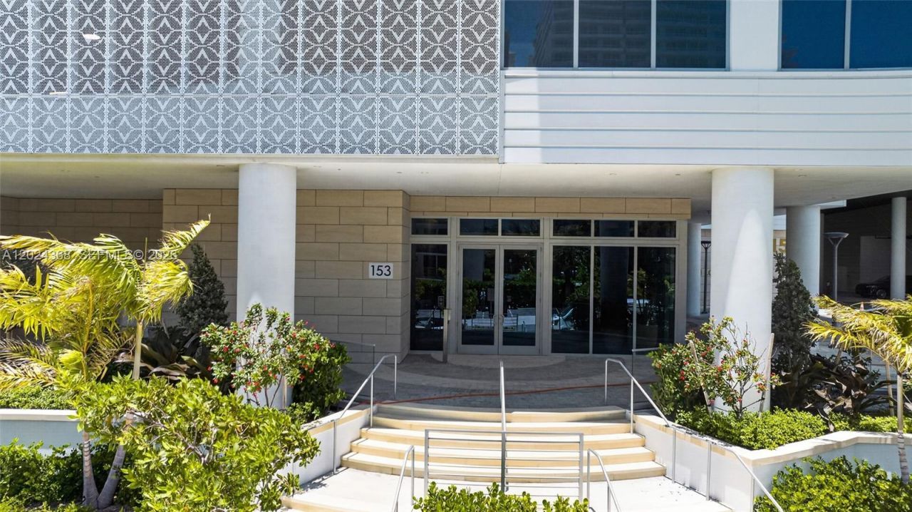 153 N Seabreeze Blvd , Unit 703, Fort Lauderdale, FL 33304 Photo