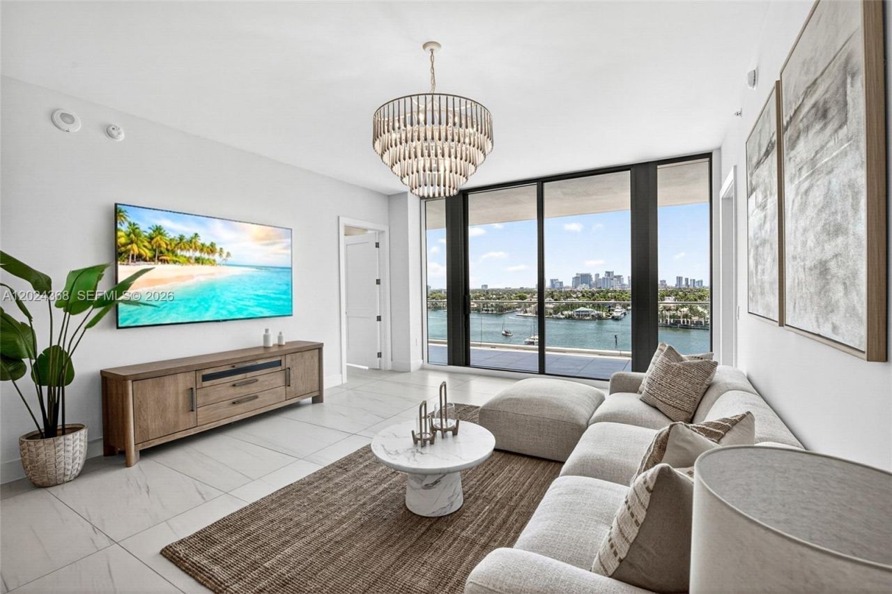 153 N Seabreeze Blvd , Unit 703, Fort Lauderdale, FL 33304 Photo