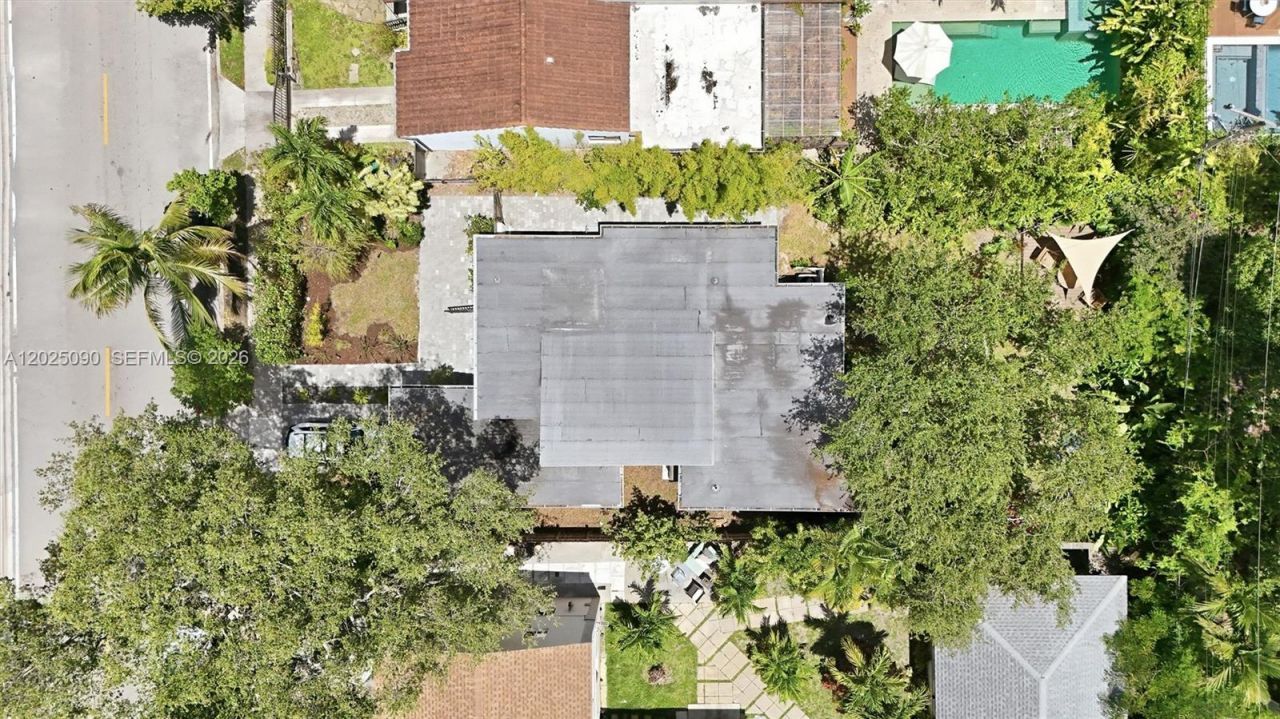 434 NE 77th St, Miami, FL 33138 Photo