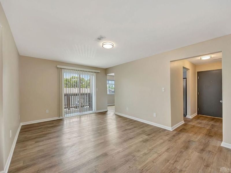 1570 Gelhot Drive, Unit 112, Fairfield, OH 45014 Photo 3