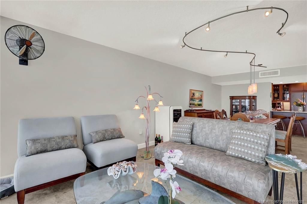 10410 S Ocean Drive, Unit PH8, Jensen Beach, FL 34957 Photo