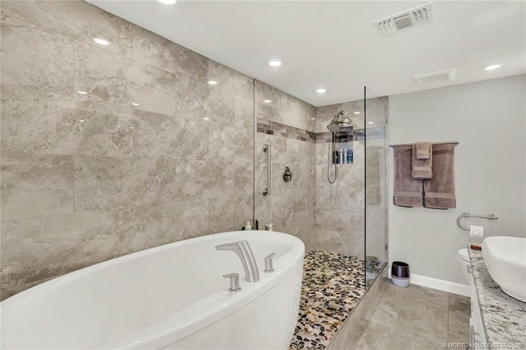 10410 S Ocean Drive, Unit PH8, Jensen Beach, FL 34957 Photo