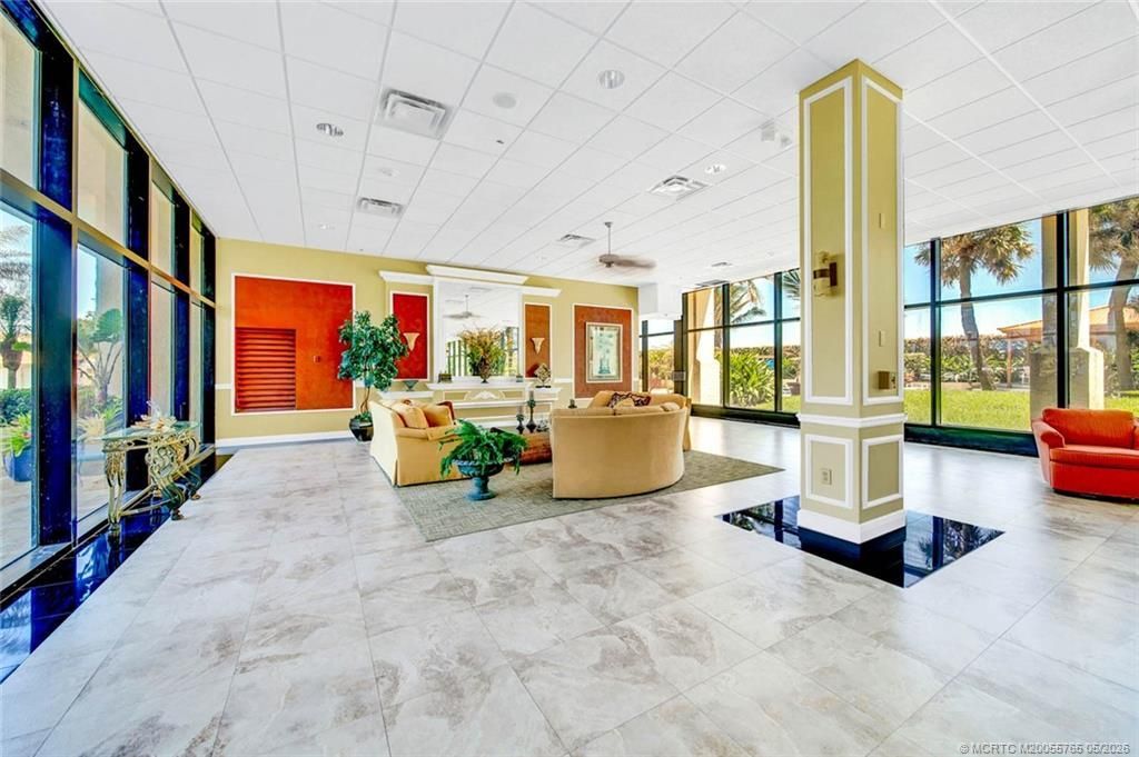 10410 S Ocean Drive, Unit PH8, Jensen Beach, FL 34957 Photo