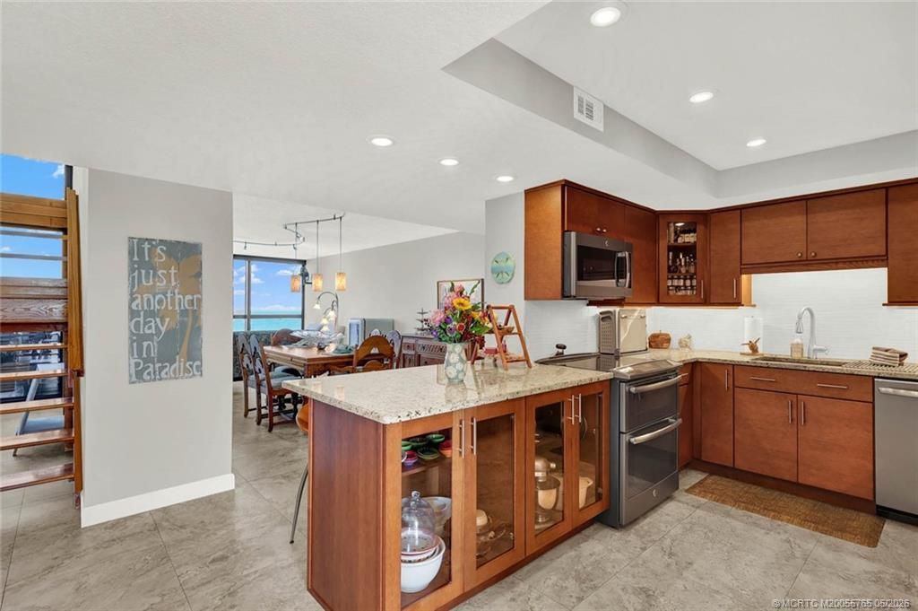 10410 S Ocean Drive, Unit PH8, Jensen Beach, FL 34957 Photo