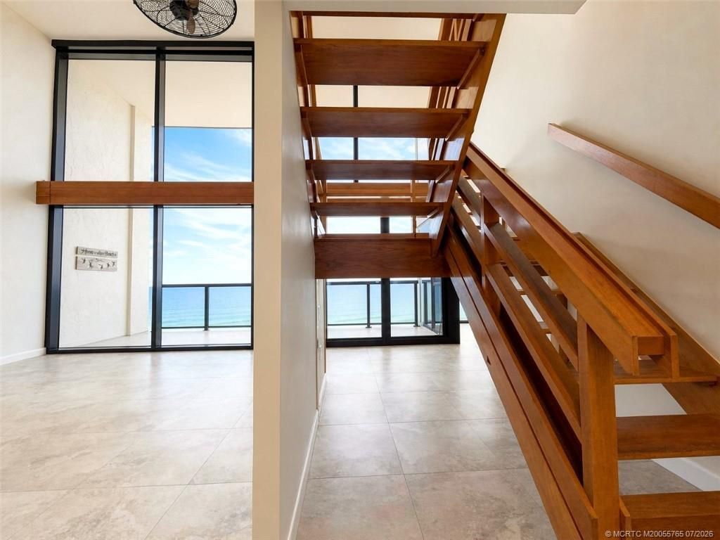 10410 S Ocean Drive, Unit PH8, Jensen Beach, FL 34957 Photo