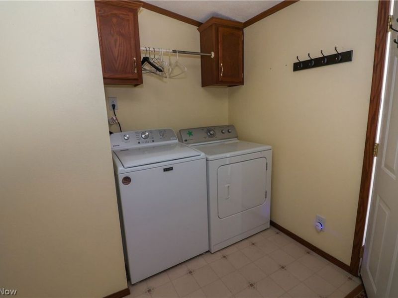 571 Sandtrap Circle , Painesville, OH 44077 Photo 28