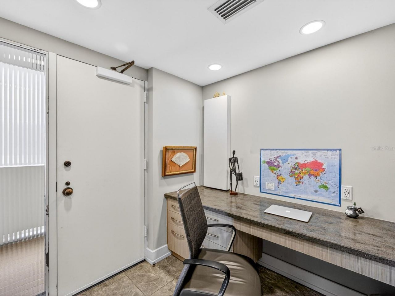 1255 N Gulfstream Avenue, Unit 507, Sarasota, FL 34236 Photo