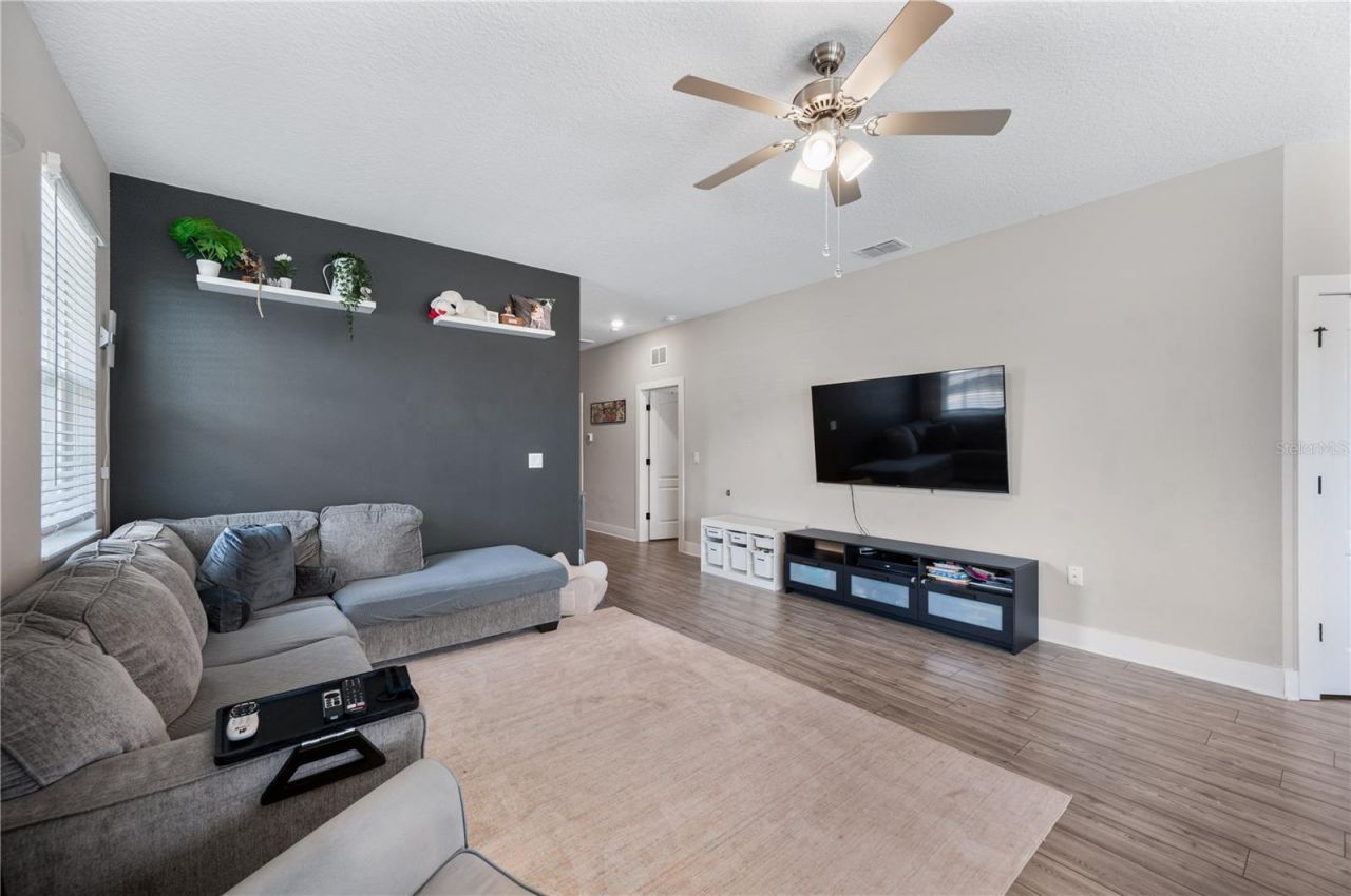 1413 Bellamy Drive , Reunion, FL 34747 Photo