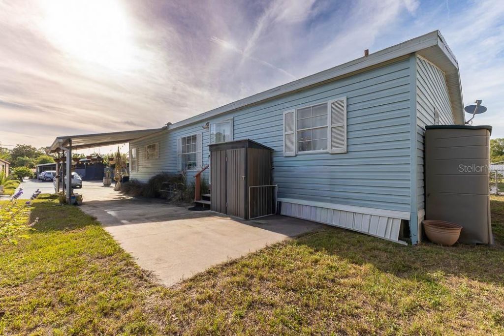 125 Pine Tree Drive , Debary, FL 32713 Photo