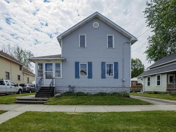 1029 W 7TH AVENUE, Oshkosh, WI 54902