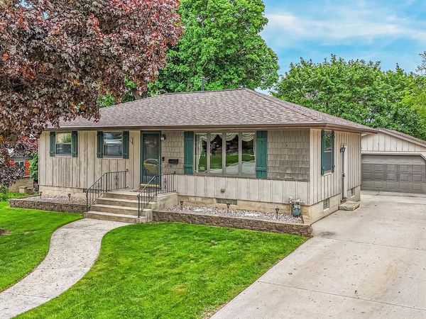 2016 MONROE STREET, New Holstein, WI 53061