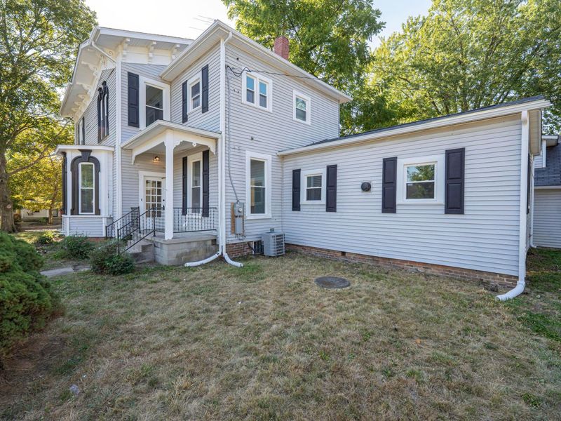 150 N Oak Street , London, OH 43140 Photo 2