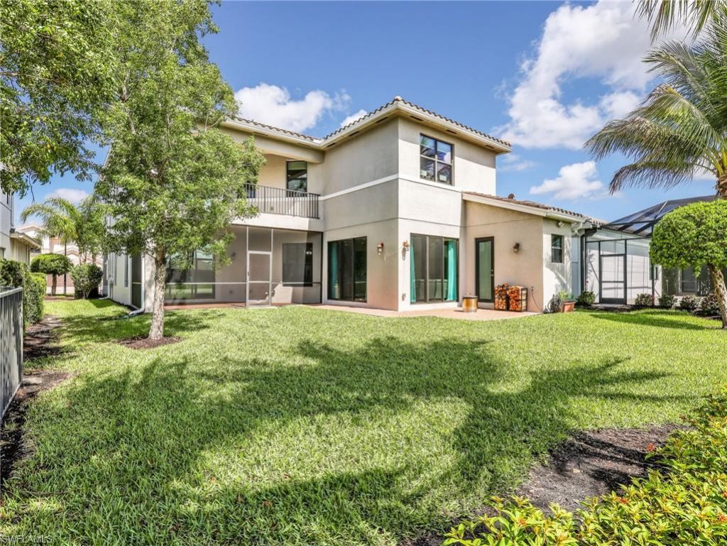 4716 Kensington Cir, Naples, FL 34119 Photo