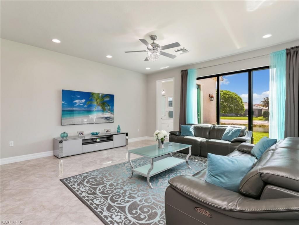 4716 Kensington Cir, Naples, FL 34119 Photo