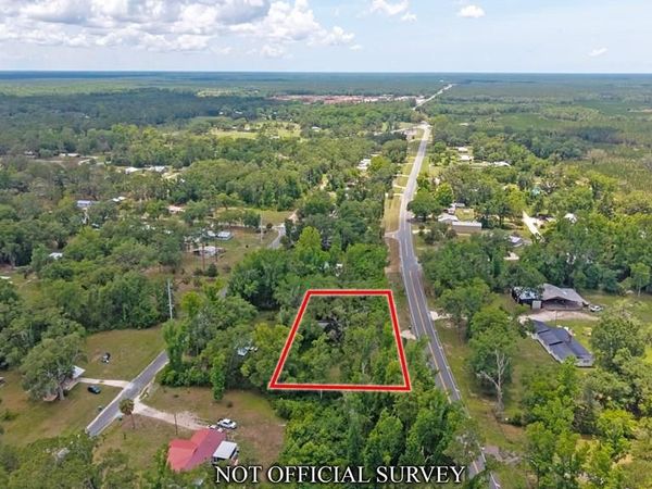 1105 SW 10th St, Cross City, FL 32628