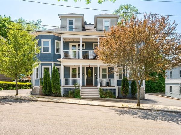 21 Whitney Ave, Unit 1L, Beverly, MA 01905