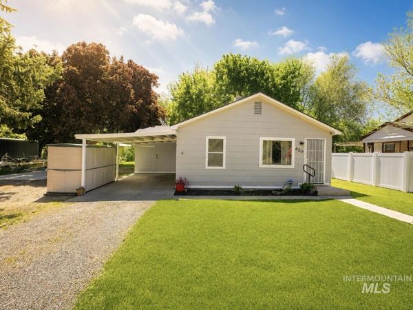 420 E 3rd St., Shoshone, ID 83352