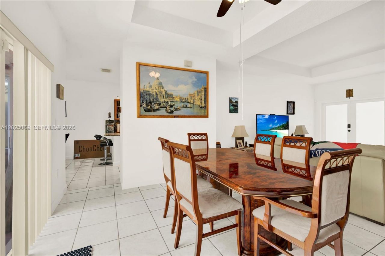 4149 NE 30th St , Homestead, FL 33033 Photo