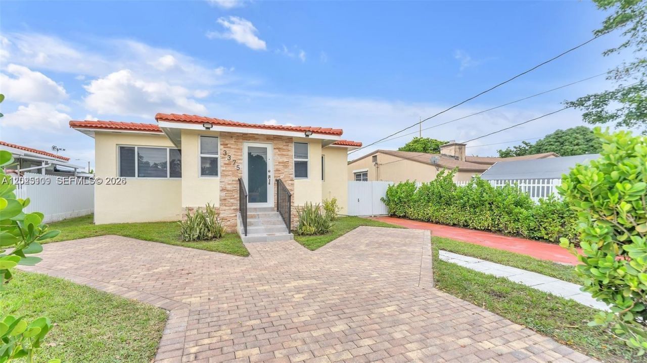 3375 SW 1st St, Miami, FL 33135 Photo