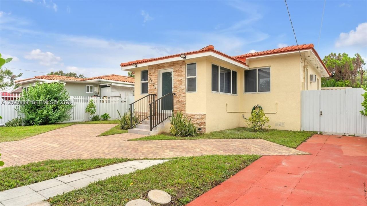 3375 SW 1st St, Miami, FL 33135 Photo