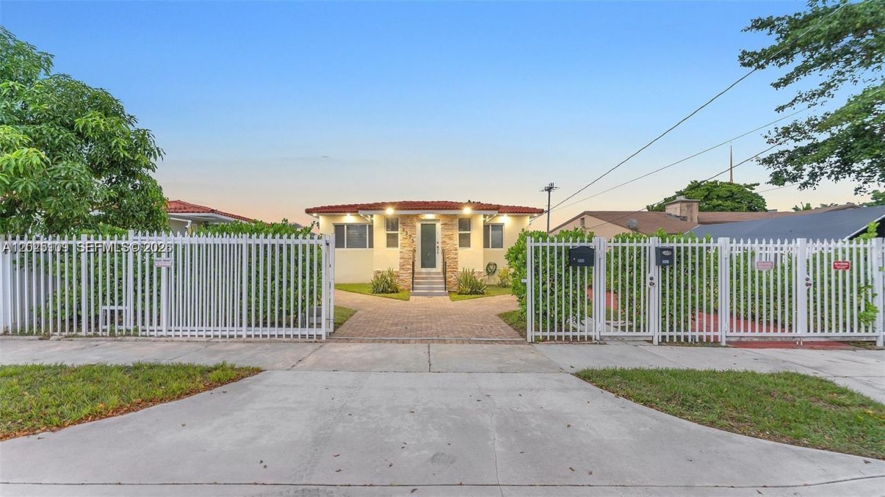 3375 SW 1st St, Miami, FL 33135 Photo