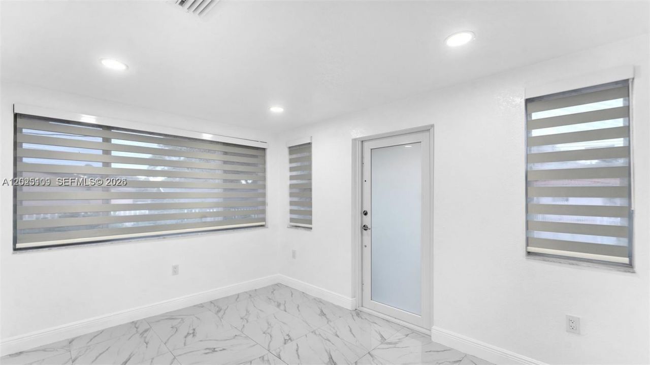 3375 SW 1st St, Miami, FL 33135 Photo