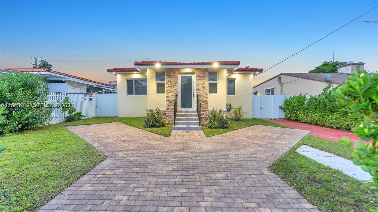 3375 SW 1st St , Miami, FL 33135 Photo