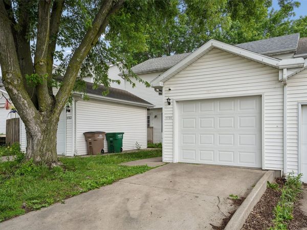 1725 North Avenue, Norwalk, IA 50211