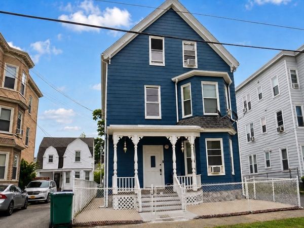 55 Harwood St, Lynn, MA 01904