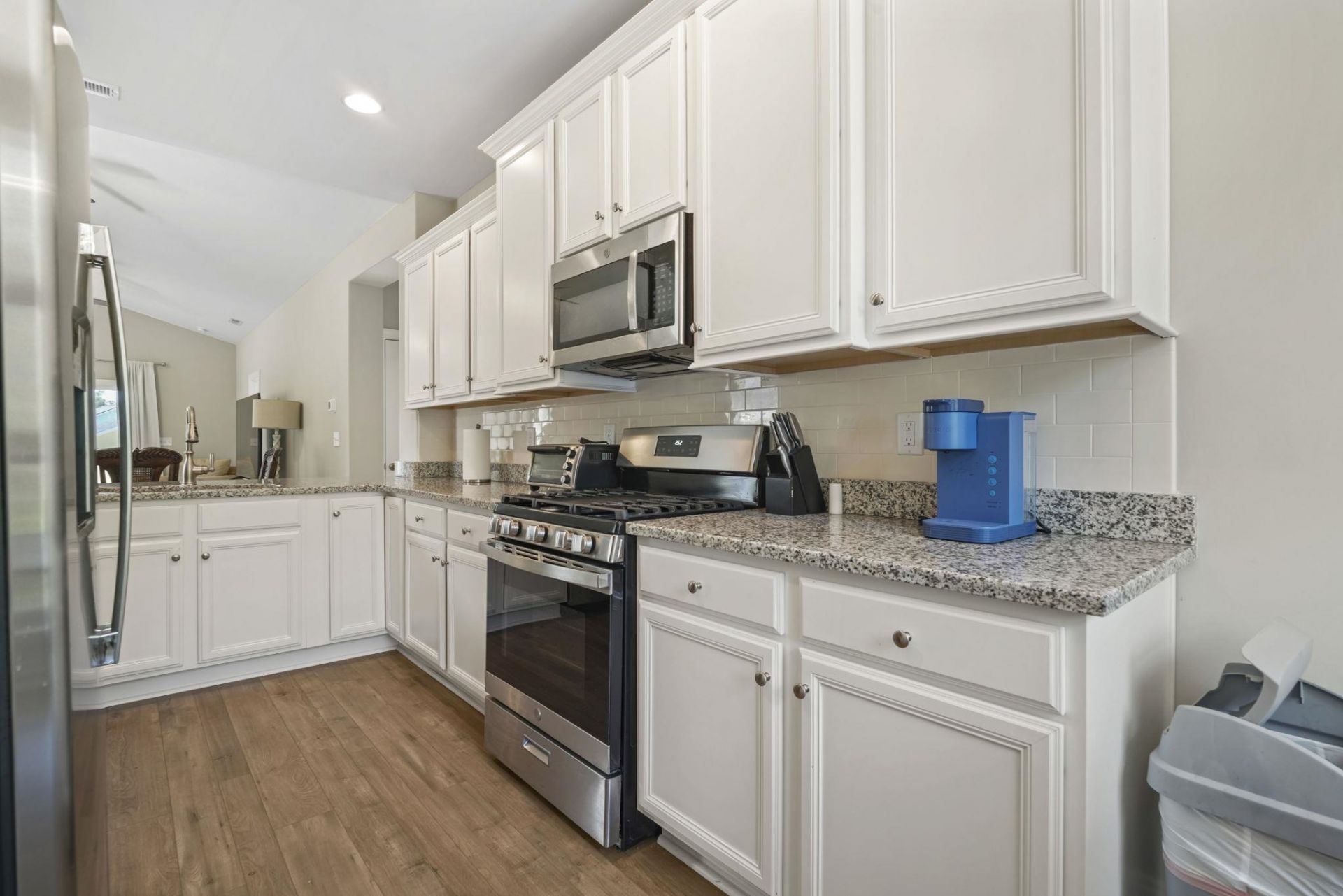 912 Hillside Dr. Photo 10