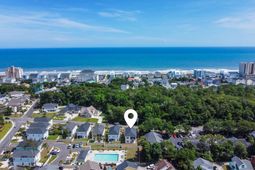912 Hillside Dr. photo 4