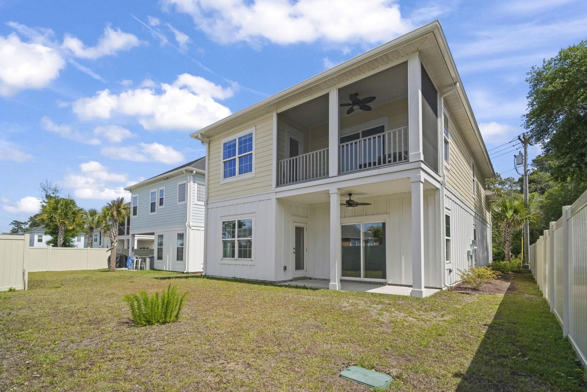 912 Hillside Dr. Photo 43