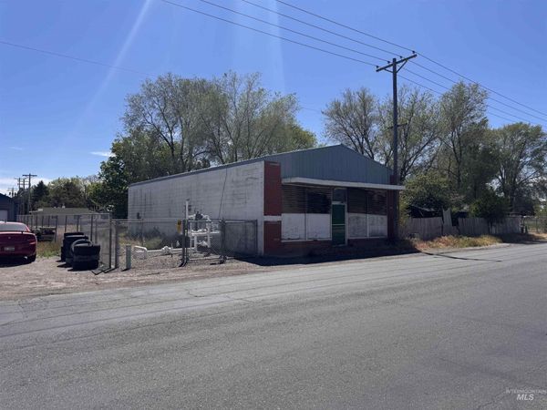 1218 Occidental Avenue, Burley, ID 83318
