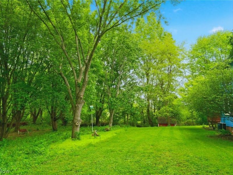 5882 Indian Creek Circle NW, Canton, OH 44718 Photo 29