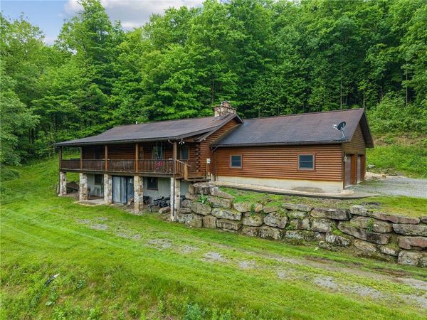 905 Indian Creek Valley Rd , Indian Head, PA 15446
