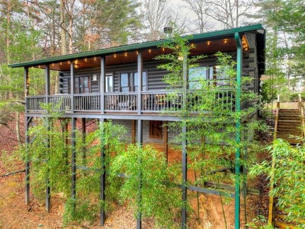 89 N Whitepath Circle , Ellijay, GA 30540