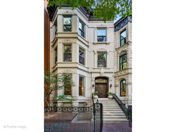 1434 N Dearborn Street , Chicago, IL 60610