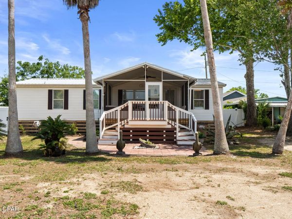 348 Atlantic Street , Port St Joe, FL 32456