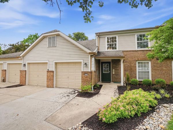 4320 Crystal Court, Unit 202, Deerfield Twp., OH 45040