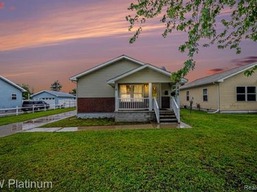 146 Rural Street, Port Huron, MI 48060